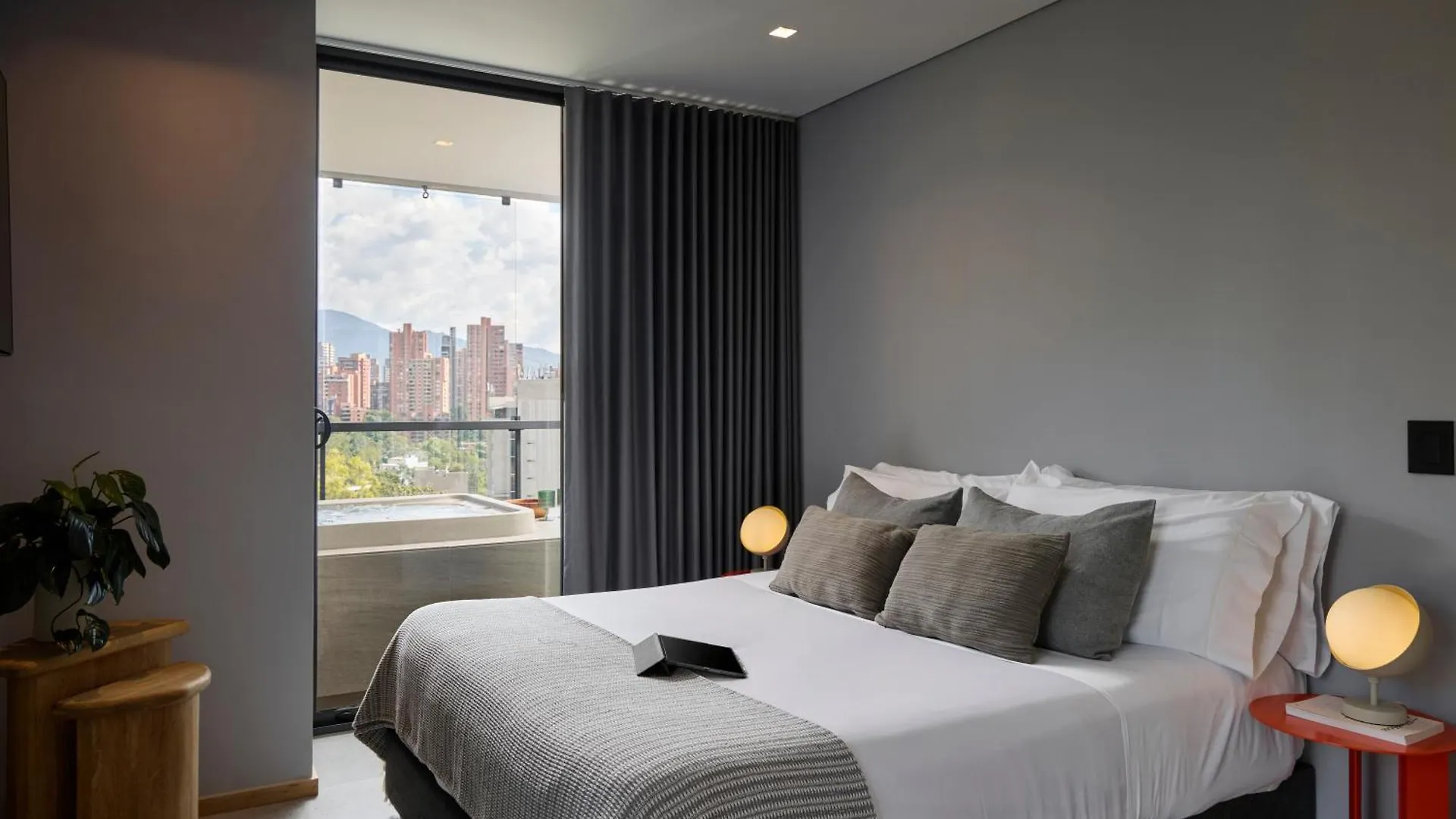 Aparthotel Wake Living Medellín