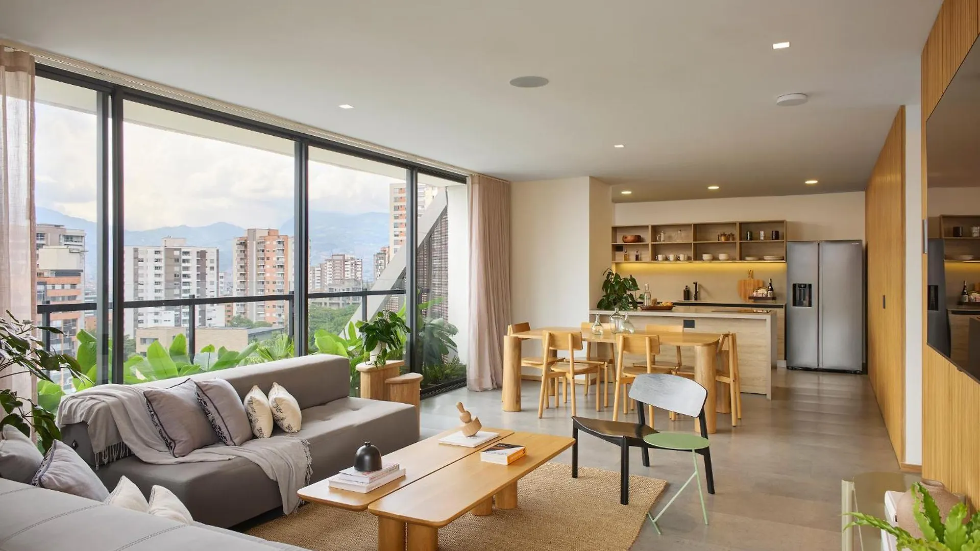 ****  Wake Living Aparthotel Medellín Colombia
