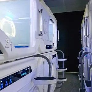Hôtel capsule Bangau - Short Term Rest Area Capsule **