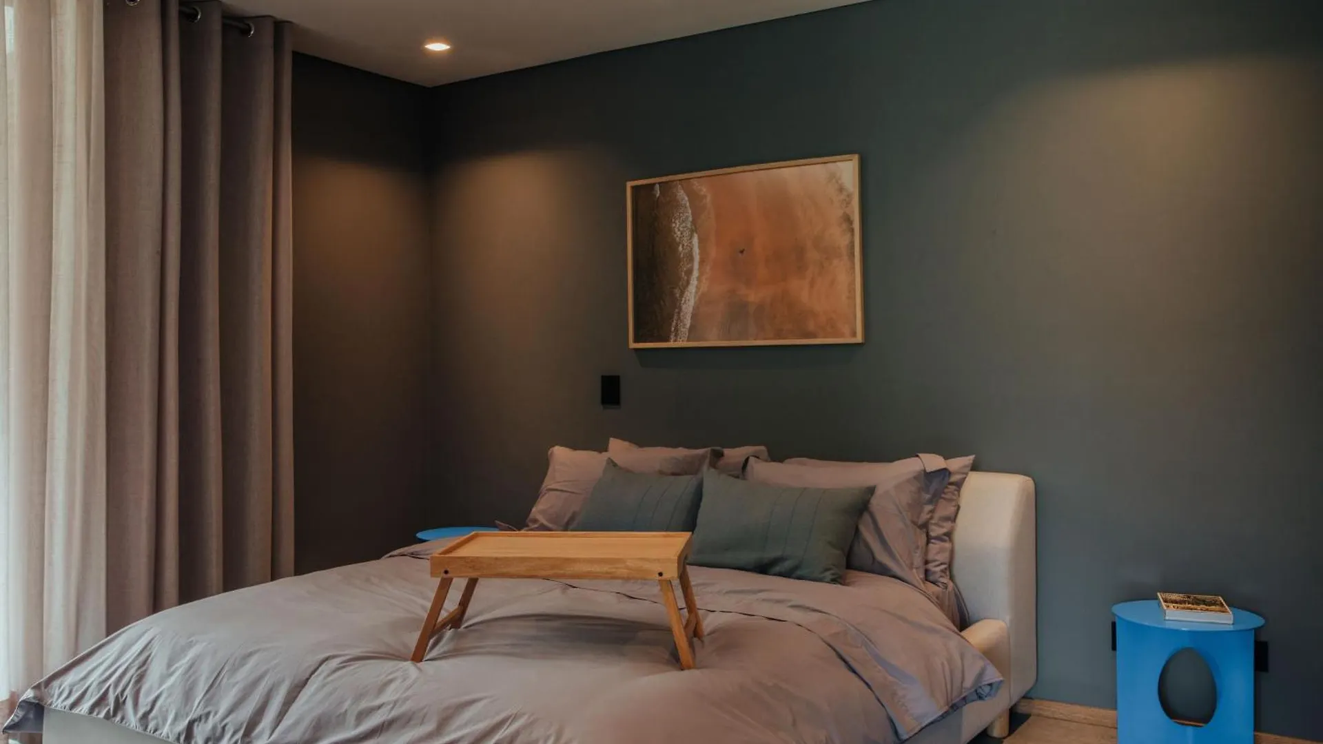 Wake - Branded Residences Medellín 4*,  Colombia
