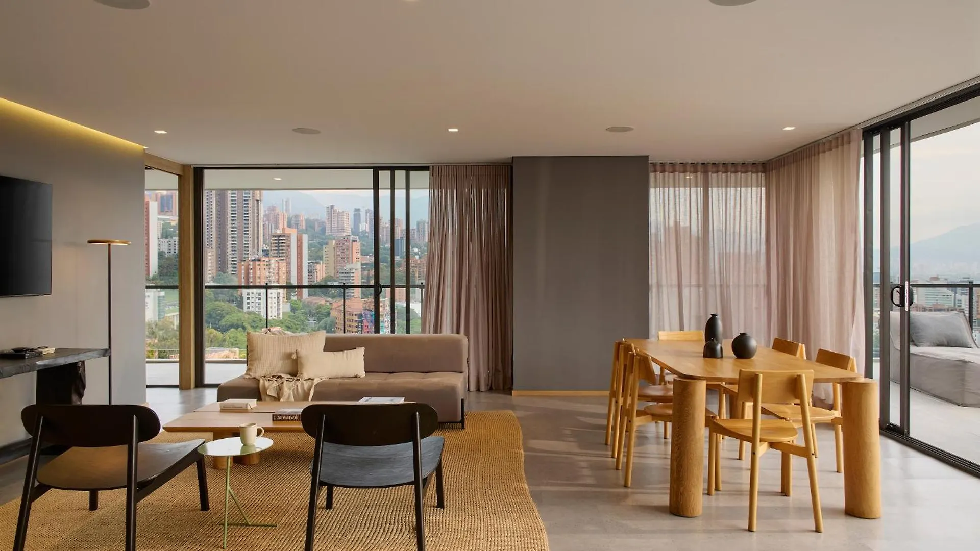**** Aparthotel Wake - Branded Residences Medellín Colombia