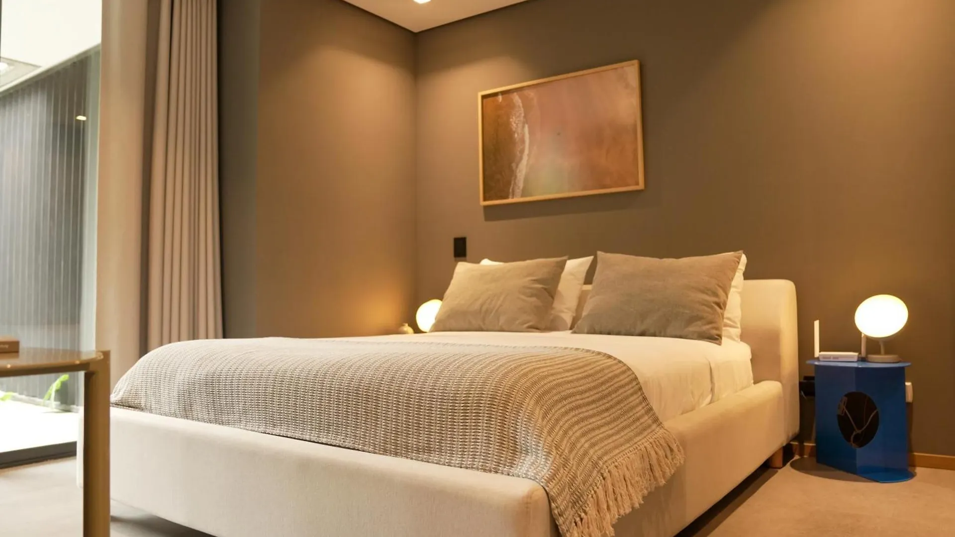ميديلين Wake - Branded Residences