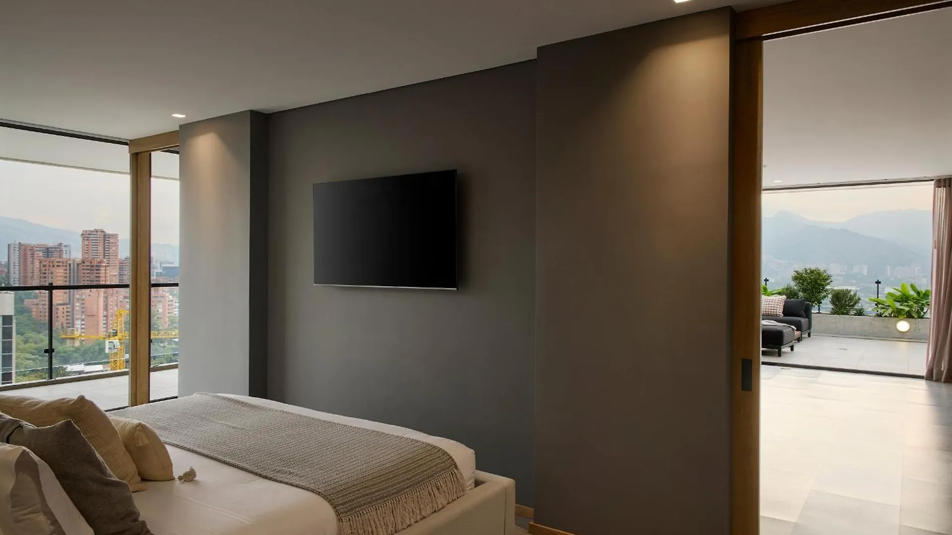 ميديلين Wake - Branded Residences شقة فندقية
