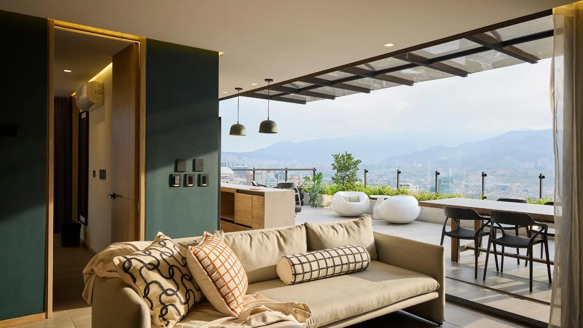 ميديلين Wake - Branded Residences شقة فندقية
