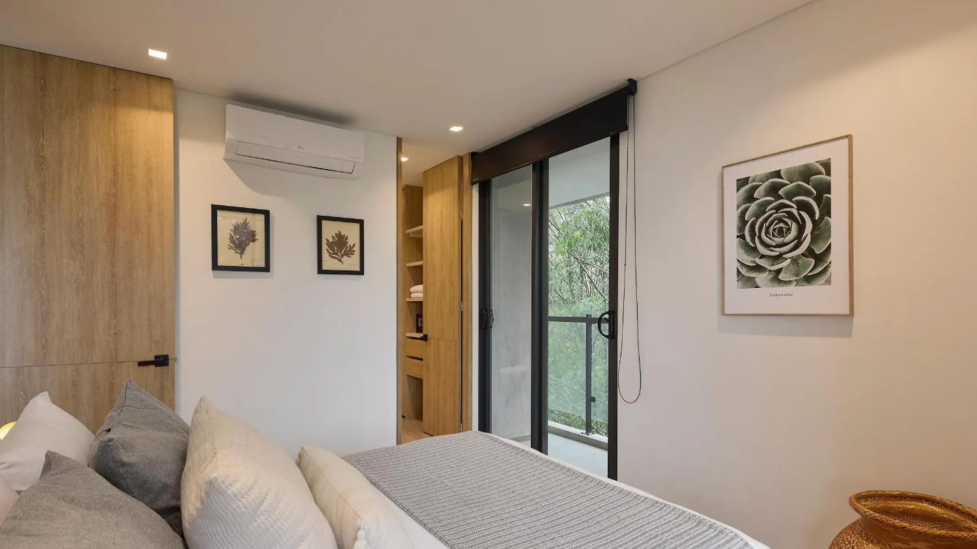 ميديلين Wake - Branded Residences